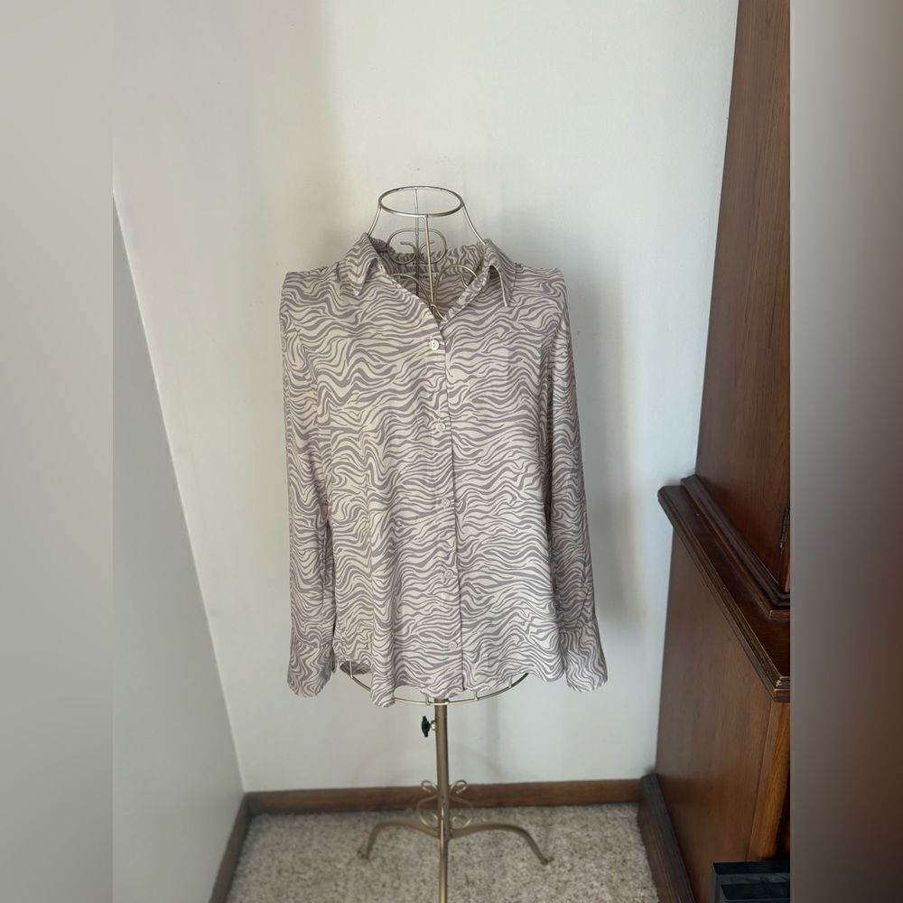 Abercrombie & Fitch Boyfriend Zebra Print Button Down Shirt Size S